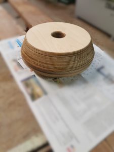 Weihnachtsbaumständer CNC Bearbeitung